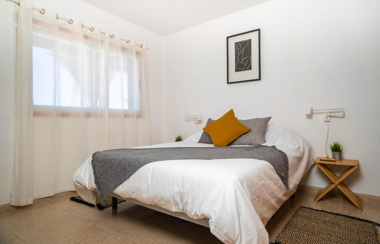 Ocean Front Two Bedroom Apartment Puerto de Santiago  Exterior photo