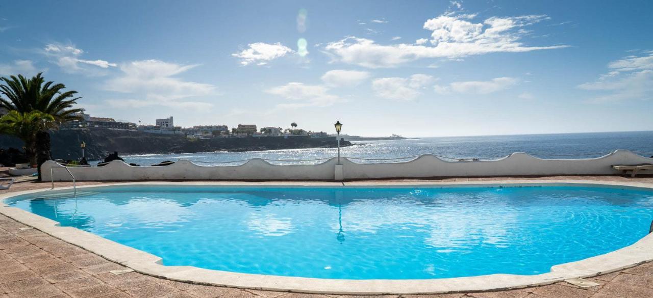 Ocean Front Two Bedroom Apartment Puerto de Santiago  Exterior photo